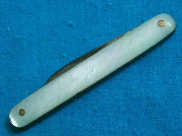 VINTAGE MEYER GERMANY PEARL MOP FOLDING POCKET FOB KNIFE KNIVES OLD EQUAL END CIGAR SMALL