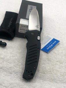 Benchmade 6800 Auto APB Push Button Automatic Knife New In Box Discontinued
