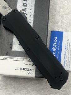 Benchmade 4700 Precipice Double Action Out The Front Automatic Knife New In Box Discontinued