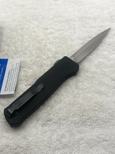 Benchmade 4700 Precipice Double Action Out The Front Automatic Knife New In Box Discontinued