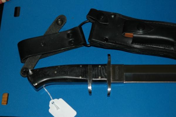 Cold Steel Black Bear Classic Subhilt Fighting Knife with Leather Sheath