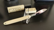FRENCH ? SCALPEL with BOX 