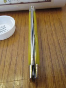Great Eastern Northfield UN-X-LD Yellow Rose Coon Skinner Pattern # 818222