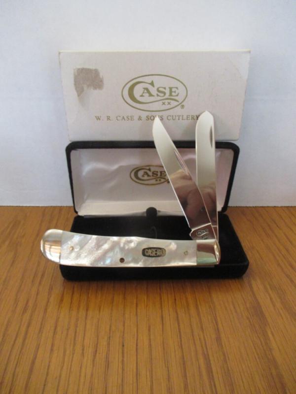 Case XX 1997 Mother Of Pearl Trapper XX on Blade Pattern # 8254 SS