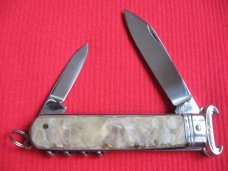 VINTAGE ROSTFREI STAMPED ITALIAN MANUAL SHELL PULLER KNIFE