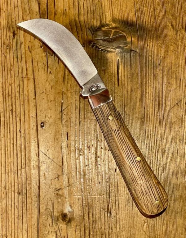 A Wright & Son, Hawksbill Pruning Knife with Whisky Barrel Oak Scales and Hawksbill blade A Wright & Son, Hawksbill Pruning Knife with Whisky Barrel Oak Scales and Hawksbill blade
