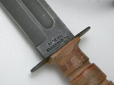 Case XX Bradford, PA USMC 1989 USA Stacked Leather Marine Corps Fixed Blade Sheath Knife in Box