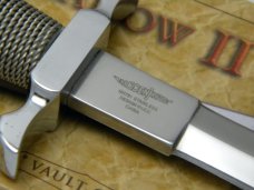 United Cutlery Gil Hibben GH751 Silver Shadow II Fixed Blade Sheath Knife in Box