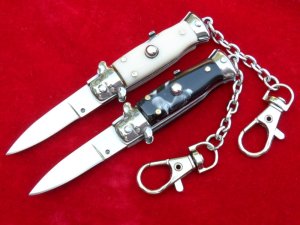  3-3/4" Italian wasp body Stiletto keychain knife set Ivory &Horn III