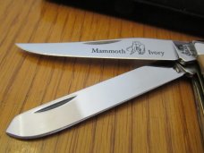 Case XX 2003 Mammoth Bark Ivory Rat Trapper Pattern # OI254 SS