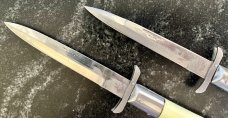 2 Batwing Rizzuto Estileto Milano Switchblade Knives, Single Pins, White & Black Handles, Used 