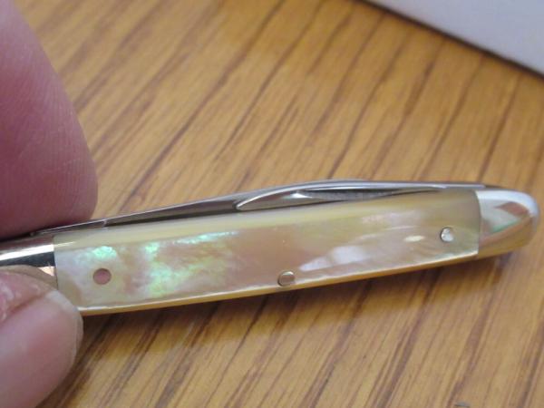 Bulldog Brand 2000 Gold Lip Pearl  Pen