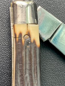 Queen Steel EO # 11 Imitation Winterbone Single Blade