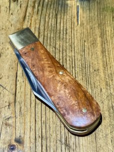 Michael May Classic Sheffield Barlow knife with Clip Point blade in beautiful Amboyna Burl scales