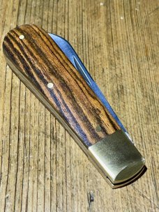 Michael May Traditional Lambsfoot with Becote scales and Lambsfoot blade