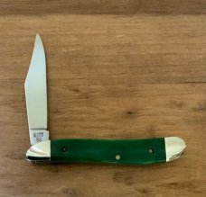 RARE Case Peanut Single Blade Green Bone