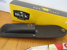 Buck Custom Georgia Bulldog Model 110