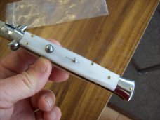 Renzo Beltrame 11" Stiletto Automatic Swivel Bolster White Pearlex Handles Beauty!