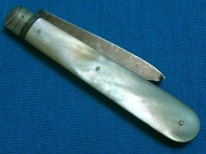 VINTAGE ANTIQUE H&T SILVER HALLMARK ENGLAND PEARL SLEEVEBOARD FOLDING POCKET FRUIT KNIFE KNIVES OLD