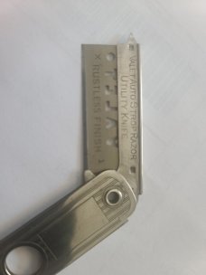 VINTAGE VALET AUTO STROP SAFTEY RAZOR CO NEW YORK LONDON TORONTO CIGAR CUT KNIFE
