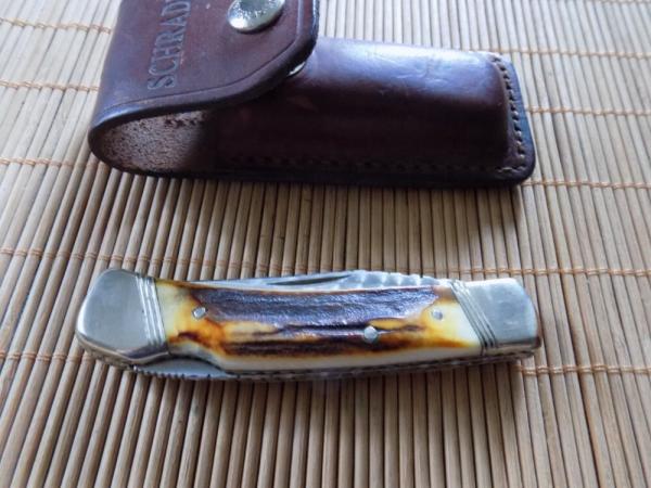 New Custom Lockback stag Uncle Henry Schrade LB5 USA Knife with orig. pouch.