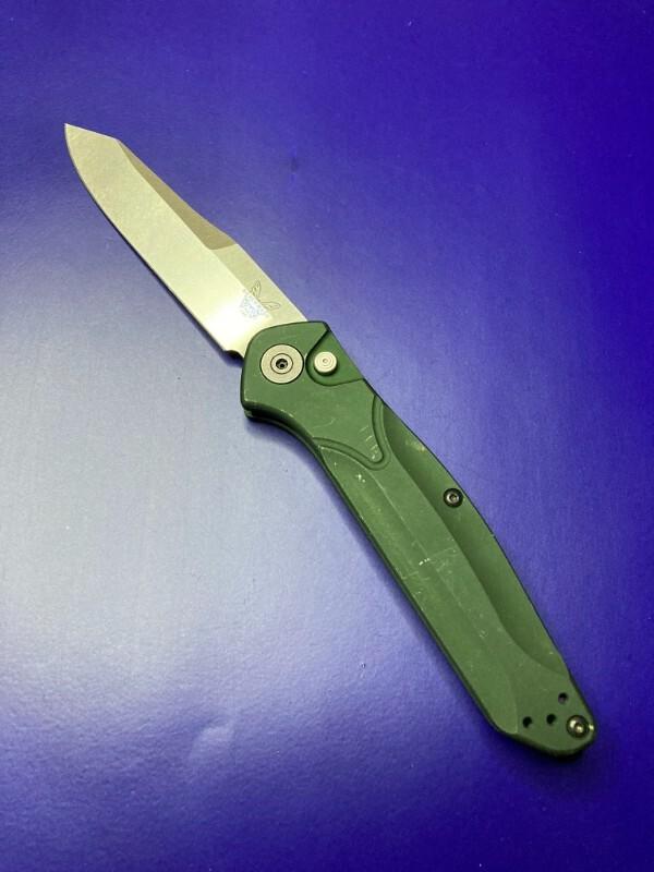 Benchmade Osborne 9400 Automatic Knife Green Aluminum Benchmade Osborne 9400 Automatic Knife Green Aluminum