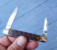 Queen USA Pattern #3  Sleeveboard Pen knife, 2-blade, Rogers Bone Handles, Mint