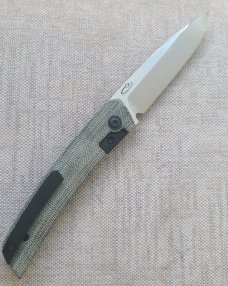 Jared Oeser F22 Flipper by Reate..4.5 clsd..Micarta..Black PVD accents...M390 