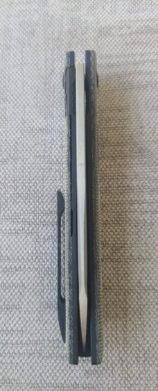 Jared Oeser F22 Flipper by Reate..4.5 clsd..Micarta..Black PVD accents...M390 