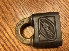 OLD SIMMONS HDW. ITEM FATHER OF KEEN KUTTER