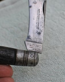 Harrison Brows & Howson Sheffield Hawk 1880's Jigged Horn Handles 4" Closed