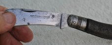 Harrison Brows & Howson Sheffield Hawk 1880's Jigged Horn Handles 4" Closed