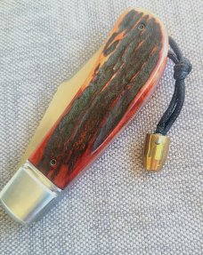 Vincenzo Balistreri Amber cured Sambar Stag Lanny..4" closed...Aebl..lanyard..coa/slip