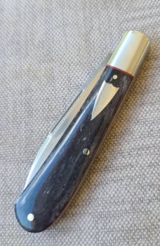 K'roo Black Kudu Bone Zulu...N690..3.75 closed..bolsters and shield..coa and slip 