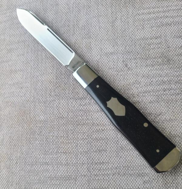 Michael du Plessis, MDK, African Blackwood Coffin Jack...N690...3.75 closed..coa and pouch 