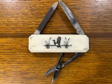 Spouting Whale F&F Inc. CS-34 & CS-35 His & Hers Scrimshaw Pocket Knife Set SN#495 Japan