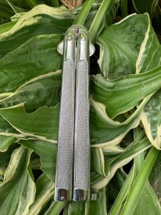 Frost, cutlery, double Dragon, Baila, song, or butterfly knife