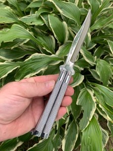 Frost, cutlery, double Dragon, Baila, song, or butterfly knife