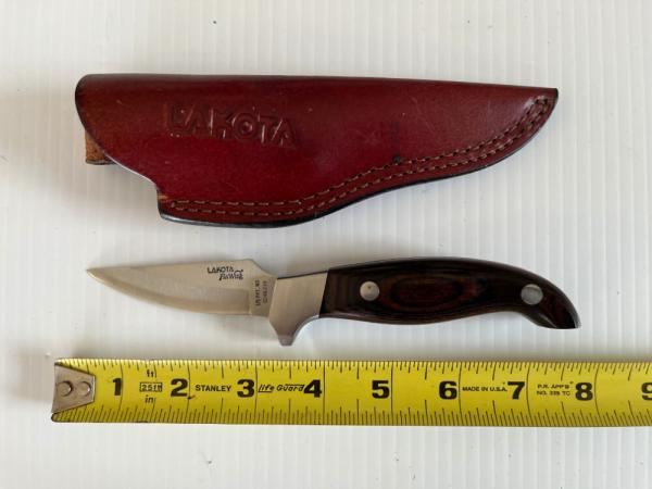 Lakota Fin Wing Hunting Knife Hand Made by Sei Kanematsu in Seki Japan