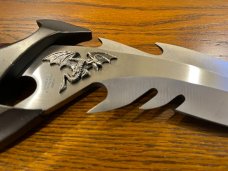 Gil Hibben "DRAGON LORD" Bowie Knife UC898 by United Cutlery