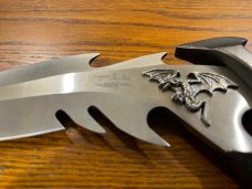 Gil Hibben "DRAGON LORD" Bowie Knife UC898 by United Cutlery
