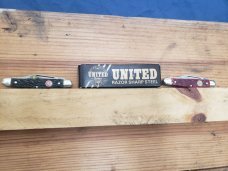 United Boker Christmas! 2 "Gentleman" Stockmans from the 1980's. One Red, One Green. UC129R UC129G