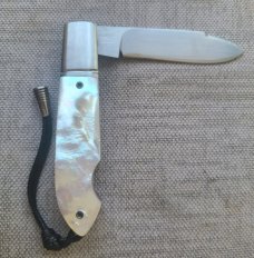 Vincenzo Balistreri Bullet Head EO..Mother of Pearl..AEB-L..liners..lanyard pin and bead..coa.slip