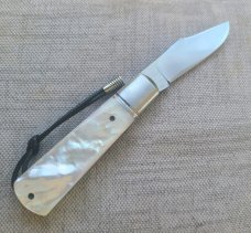 Vincenzo Balistreri Clip Large Barlow.Mother of Pearl..AEB-L..liners..lanyard pin and bead..coa.slip