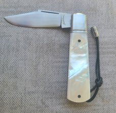 Vincenzo Balistreri Clip Large Barlow.Mother of Pearl..AEB-L..liners..lanyard pin and bead..coa.slip