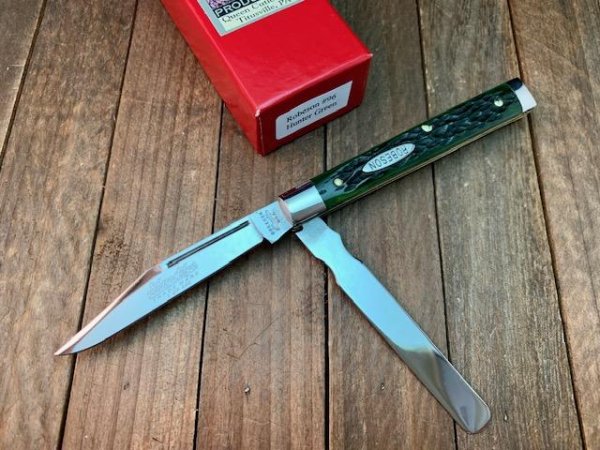 Robeson by Queen Doctor’s Knife Hunter Green Jigged Bone 1 of 200