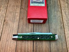 Robeson by Queen Doctor’s Knife Hunter Green Jigged Bone 1 of 200