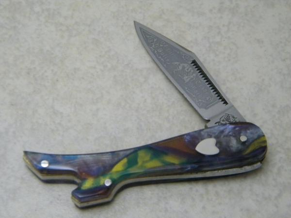 Bulldog Brand Solingen, Germany Prototype Crest Shield Lady's Leg Knife Knife c.1995