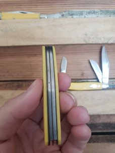 1960's-1970's Kabar pocket knives - Dog Head - Birds Eye - Slim Line