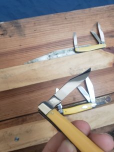 1960's-1970's Kabar pocket knives - Dog Head - Birds Eye - Slim Line